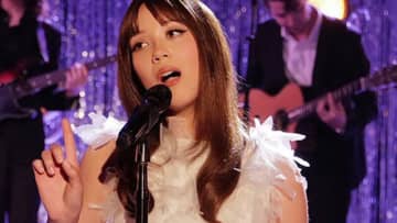 レイヴェイ、米人気番組『ジミー・キンメル・ライブ!』で披露した「Tough Luck」の映像が公開