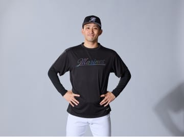 ロッテ、7月12日の西武戦で「BLACK SUMMER オリジナルTシャツ」付きチケットを先着15,000枚限定で販売