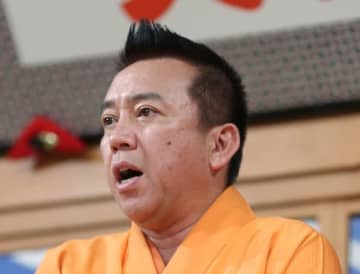 林家たい平、自宅ガーデニングで咲いたレモンの花を公開⇒「初めて見ました」「すごくかわいい」と反響