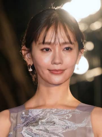中村ゆり、家庭的で豪華な料理に絶賛の声「お店クオリティ」「こんなご飯食べれたら最高」