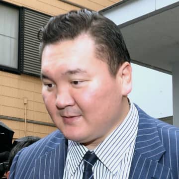 元横綱白鵬「5月場所後に電撃退職」報道の真偽…別の格闘技設立プランまで浮上の仰天