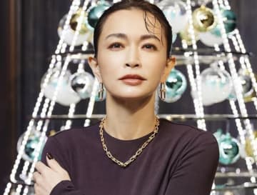 「はせきょー現象再び？これは憧れる」長谷川京子、46歳とは思えない圧巻スタイルに称賛の声「これは美しい」