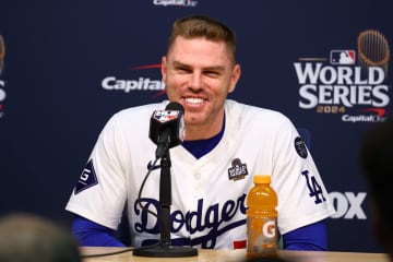 ドジャース・フリーマンが同僚の解雇に感情あらわ「最悪だ。悲しくないなんて人間じゃない」