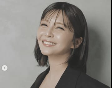 「3.3万超いいね！かっこよすぎる妊婦」AAA・宇野実彩子、ブラックマタニティファッションに称賛の声「美しすぎて尊い」