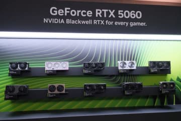 各社のGeForce RTX 5060搭載製品が勢揃い。NVIDIAが展示や技術デモ実施