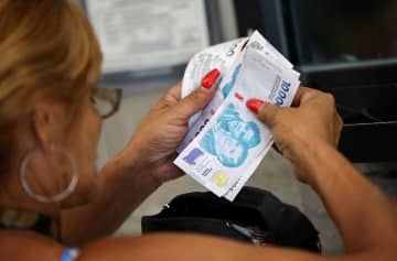 「たんす預金」利用を促進　外貨緩和、アルゼンチン