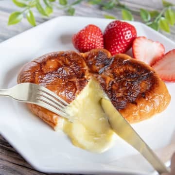 【食パンの代わりに浸してみて！】ふわふわとろ〜ん！ハマること間違いなしの究極のフレンチトーストレシピ