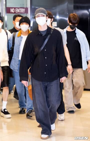 【PHOTO】NCT 127、ワールドツアー東京ドーム公演を終えて韓国に到着