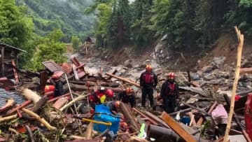 中国で地滑りが相次いで発生…4人死亡・8人行方不明　南西部で局地的な大雨続き気象当局が土砂災害への警戒呼びかける中