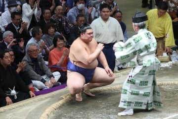 【夏場所】大の里が圧勝Ｖで横綱昇進へ　八角理事長「すごいね、これは。立派ですよ」
