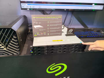 NVMe対応HDDのコンセプトをSeagateが展示