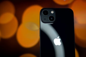 次期「iPhone 17 Air」は軽い？ 重さとバッテリーに関する新情報が流出
