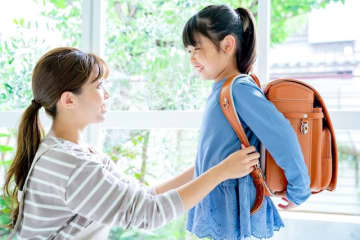 元教員が語る「自分で考え、行動する子の親」に共通する習慣とは？ 自己決定感を育む声かけと接し方