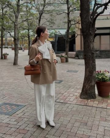 50代はベージュの服をどう組み合わせる？ 老け見えしない正解コーデ4つ