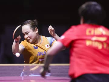 卓球、伊藤が中国選手破りメダル　吉村、大藤組が決勝に進出