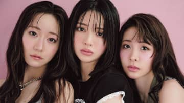 「色っぽさ増しちゃいました？」FRUITS ZIPPERの3人がメイクで大人の雰囲気に『ViVi』企画でアイドルの笑顔封印しアンニュイな表情