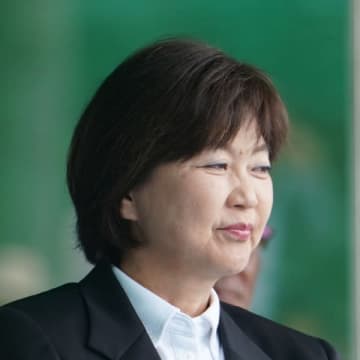 問題理事は軽い処分、小林浩美会長は無傷のバカらしさ…露呈した女子プロ協会の“身内びいき”と責任放棄