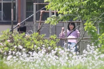 「温泉に入ってぴっかぴか」31歳“朝ドラヒロイン”女優の“激変ビジュアル”にファンから絶賛の嵐「透明感ありすぎ」