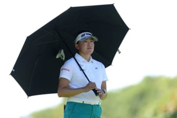 ＜速報＞岩井千怜は首位と3差で後半プレー中　勝みなみ苦戦