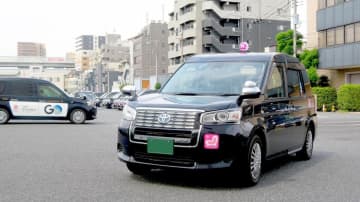 約4万台中わずか7台...！　芸能人投稿で「幸運のタクシー」が話題、遭遇率は「アマチュアゴルフのホールインワン」