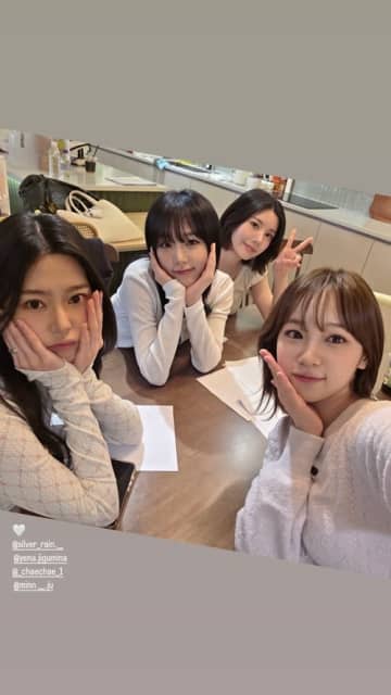 「再結成？」IZ*ONE出身メンバー4人が集結！変わらぬ友情にファン「泣きそう」【PHOTO】