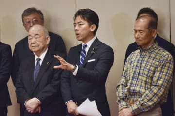 2千円備蓄米で「高騰抑えたい」　小泉農相、引き下げ意欲