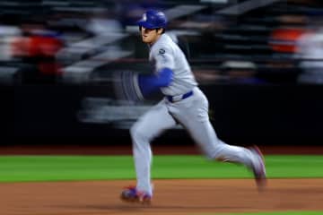 大谷翔平が５打数１安打　ドジャースは延長１３回５時間４６分の熱戦に７―５で勝ち３連勝