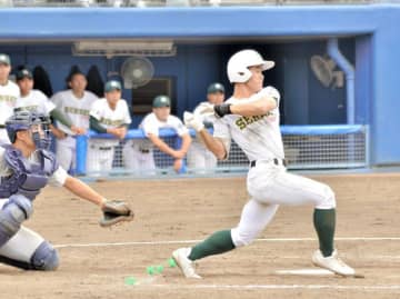 専大松戸、センバツ覇者の横浜破る　決勝で健大高崎と対戦へ　第77回春季関東地区高校野球大会　準決勝