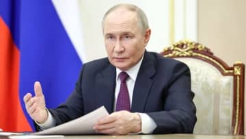 ロシア軍、ウクライナ国境に沿って「緩衝地帯」創設中　プーチン氏が明かす
