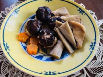 冷めても美味しい！椎茸団子の含め煮