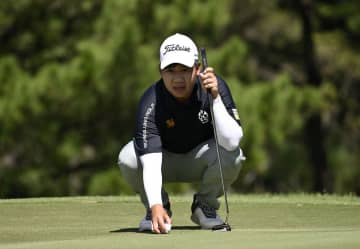 サクサンシンが首位で最終日へ ビンセント6位