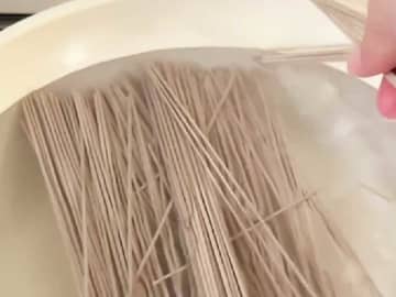 夏がきたらやってみて！　蕎麦をおいしくするコツに「この発想はなかった」