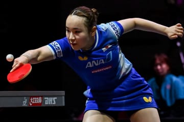 伊藤美誠は銅メダル。最強女王・孫穎莎にストレート負け、56年ぶりの決勝進出ならず【世界卓球】
