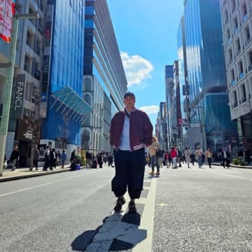 チョン・ヒョンム、東京旅行を満喫！モデルのような記念ショットを公開