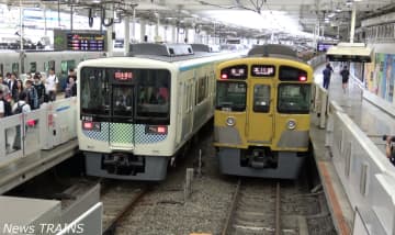 小田急電鉄8000形から西武鉄道8000系に　「サステナ車両」引継ぎ式を開催＜report＞