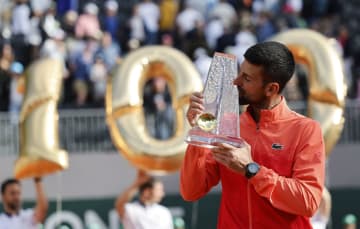 ジョコビッチが100勝　男子テニス史上3人目の快挙