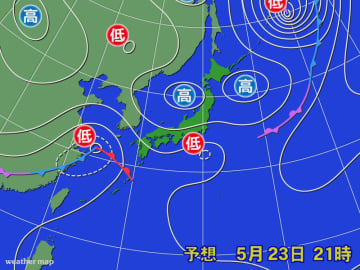 避難経路や防災グッズの確認を