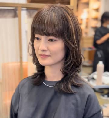 切るだけでこなれ感♡【40・50代】周りと差がつく「ウルフヘア」