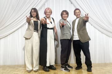 【マリーゴールド】高橋奈七永〝引退パーティー〟に全女同期ズラリ　納見佳容「何回も泣いてました」