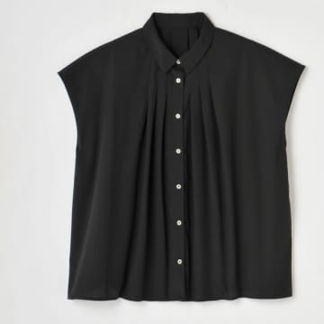 しまむらの「黒ブラウス」が全部可愛すぎなんですけど♡本当はヒミツにしたい…大人の厳選リスト