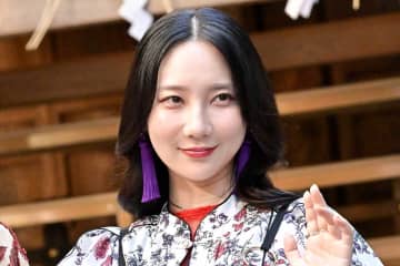 「これはアカンよ」ファーストサマーウイカ、雰囲気一変で「妖艶」に　ネットざわつく「どうしたの急に」