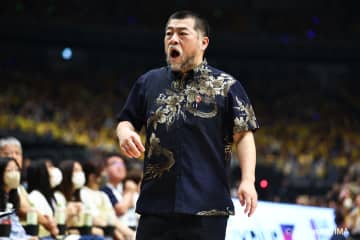 「今日は小川くんがゲームを決めた」と称賛した琉球・桶谷大HC…“Xファクター封じ”でGame2必勝を誓う