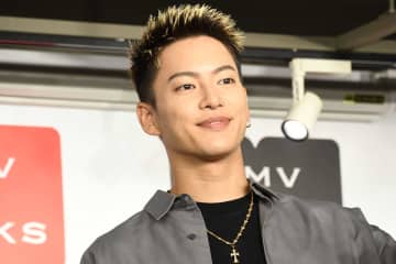 文春砲が要因…三山凌輝、2つの事務所から独立してBE:FIRSTの活動を一時休止「考える時間を作りたい」