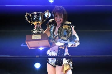 【マリーゴールド】岩谷麻優、新天地で初戴冠「今取ったばかりなのにもう愛着がわいている」弓月へ共闘を呼びかけ
