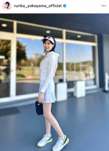 もはや女神...横山ルリカ、透け感レースのブルーワンピ姿にファン歓喜　「美しい通り越して神々しい」