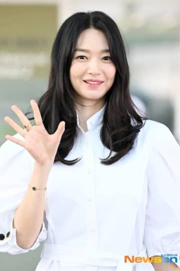 【PHOTO】シン・ミナ、海外スケジュールのためスペインへ出国（動画あり）