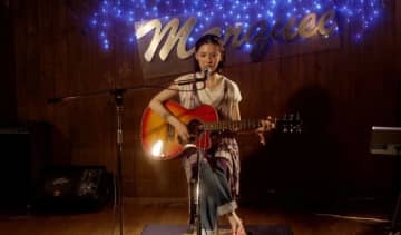 北香那、河島英五さんの名曲「時代おくれ」を弾き語り　『「桐島です」』予告編＆場面写真解禁