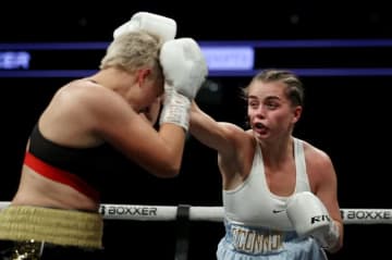 25歳の無敗の英ボクサーが死去。半年前にがんを公表、2週間前に恋人と結婚していた