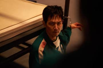 「イカゲーム」「Snow Man 1st Stadium Live Snow World」など【Netflix6月新着作品】