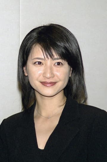伊藤かずえが愛車・日産の1990年式初代シーマの水墨画を描いたら⇨「かっこいい」「良い味でてる」と称賛続々